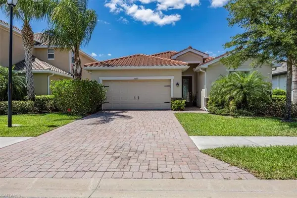 2069 Hamlin ST, Naples, FL 34120