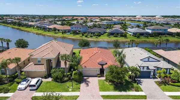 2069 Hamlin ST, Naples, FL 34120