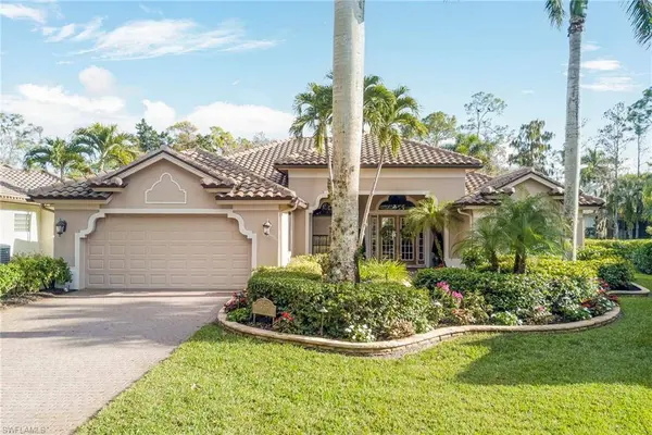 3126 Terramar CT, Naples, FL 34119