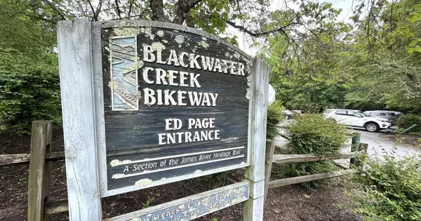 The Green Heart of Lynchburg: A Guide to the Trails of Blackwater Creek