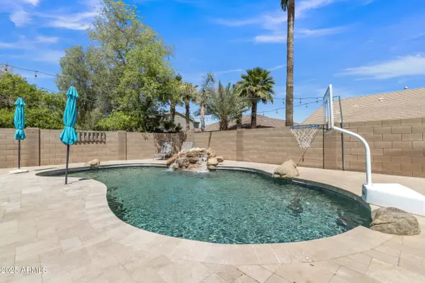 4968 E WESTCHESTER Drive, Chandler, AZ 85249