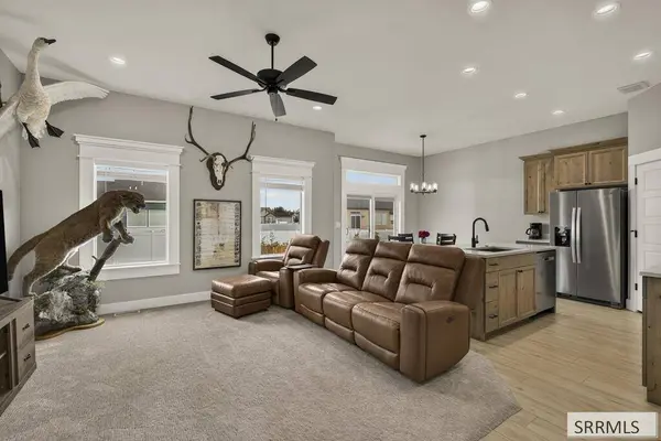 4310 Ola Vista Ave, Idaho Falls, ID 83401