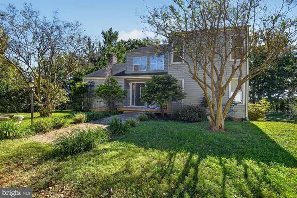 110 OLD LANDING CT