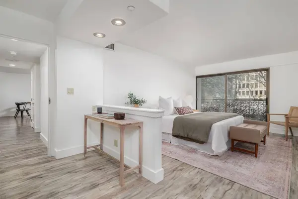 500 N ST #402, Sacramento, CA 95814