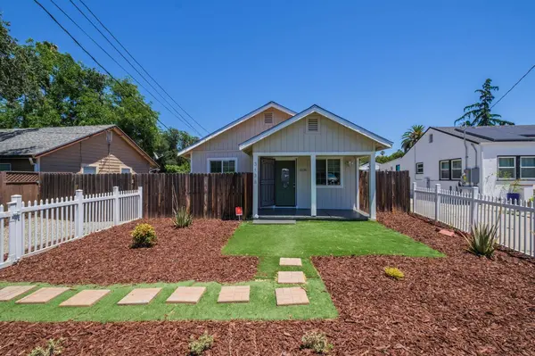 3136 Palmer ST, Sacramento, CA 95815