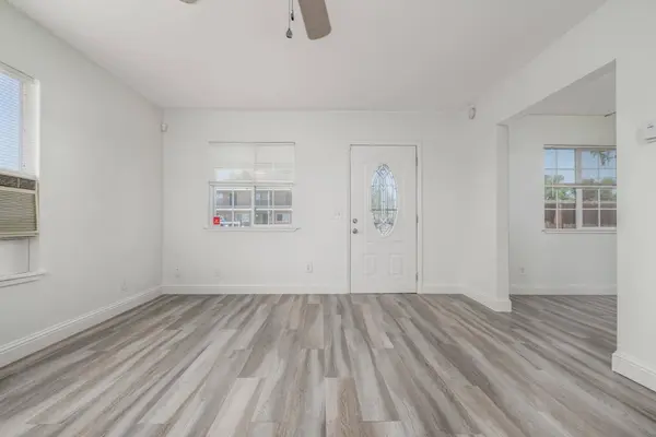 3136 Palmer ST, Sacramento, CA 95815