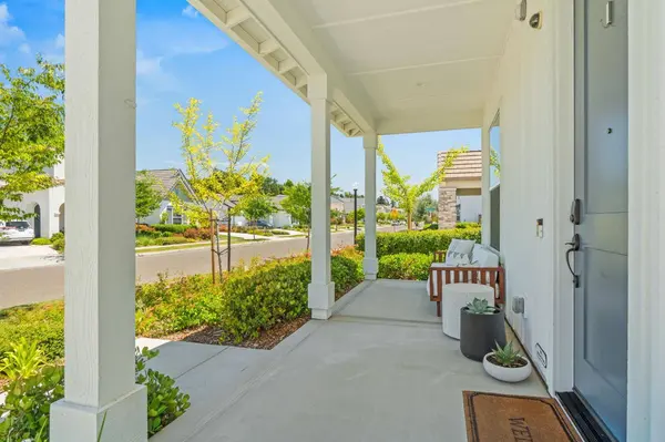 2238 5th AVE, Sacramento, CA 95818