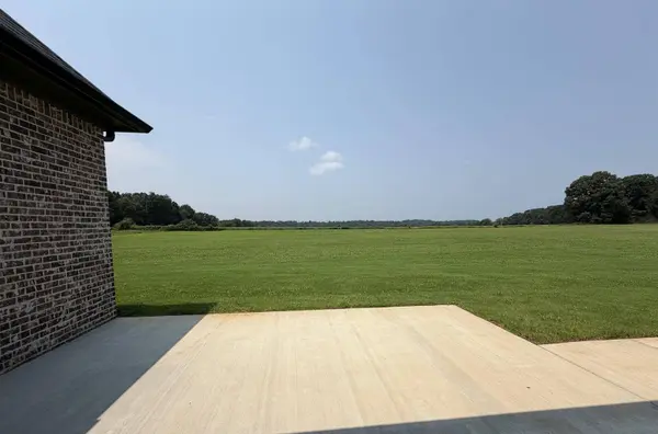 Acreage and Estates North of Redstone: Hazel Green, Meridianville and Toney
