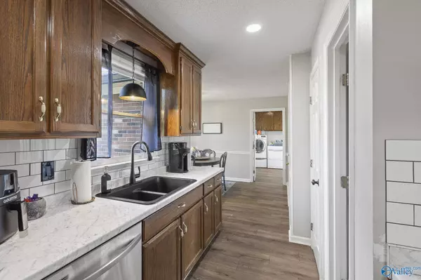 1784 Butler Road, New Market, AL 35761