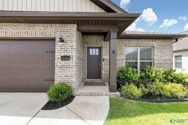 12506 Whitcomb Circle, Athens, AL 35613