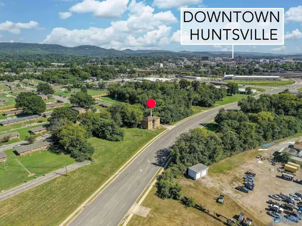 800 Hundley Drive NW, Huntsville, AL 35801