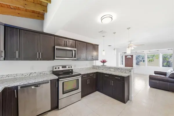 1435 SW 5th CT, Fort Lauderdale, FL 33312