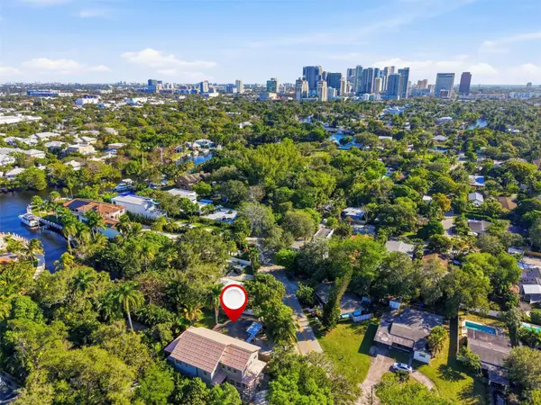 1435 SW 5th CT, Fort Lauderdale, FL 33312