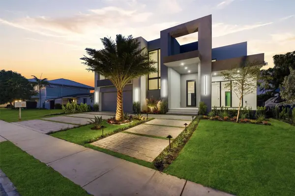 1113 Avocado ISLE, Fort Lauderdale, FL 33315