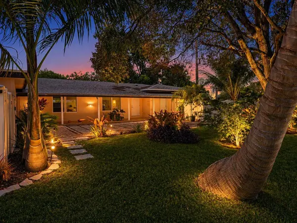 2016-2018 NE 14th CT #2018, Fort Lauderdale, FL 33304