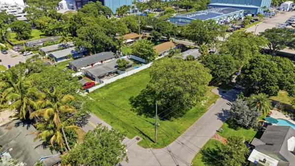 2009 SW 18th AVE, Fort Lauderdale, FL 33315