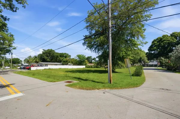 2009 SW 18th AVE, Fort Lauderdale, FL 33315