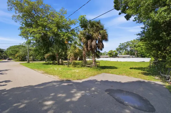 2009 SW 18th AVE, Fort Lauderdale, FL 33315