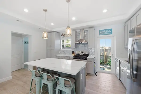 937 SW 17TH ST, Fort Lauderdale, FL 33315