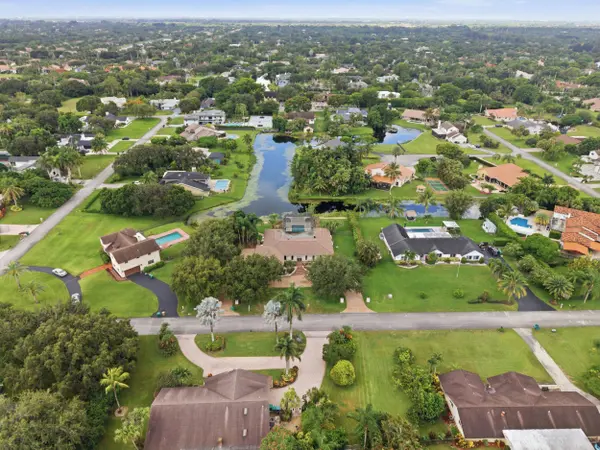 11600 SW 21st CT, Davie, FL 33325