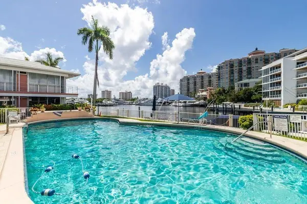 2760 YACHT CLUB BLVD #10C, Fort Lauderdale, FL 33304