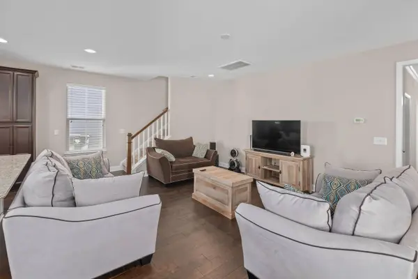 3902 Poplar Grove Pl, Summerville, SC 29483