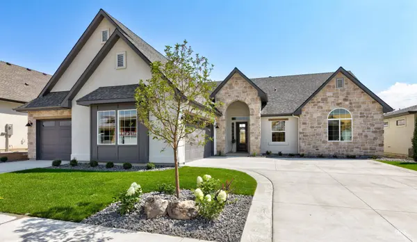 5373 W Haughburn Dr, Eagle, ID 83616-1444