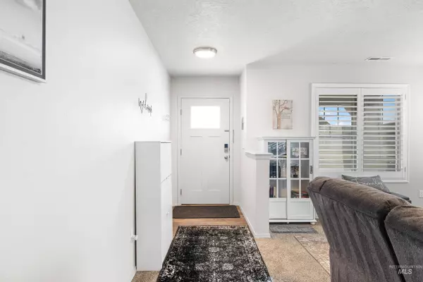 2999 N Night Owl Ave, Kuna, ID 83634