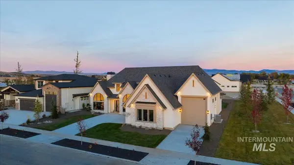 3408 N Hardwick Ave, Eagle, ID 83616