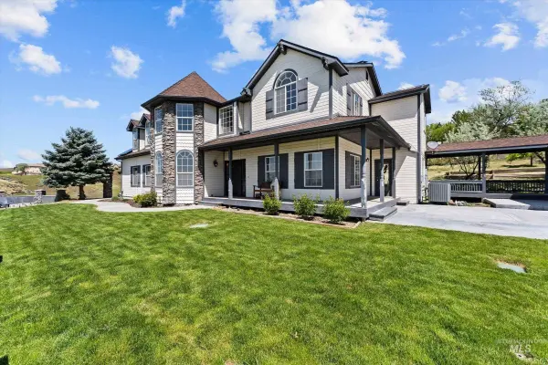 4720 N Curlew Pl, Eagle, ID 83616