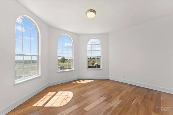 4720 N Curlew Pl, Eagle, ID 83616