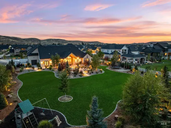 7940 W Mirror Pond Drive, Boise, ID 83714