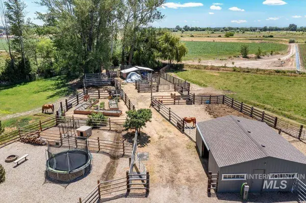 7345 Silver Bullet Ln, Star, ID 83669