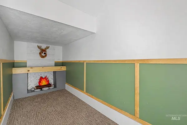 6521 S Pemberley Way, Meridian, ID 83642