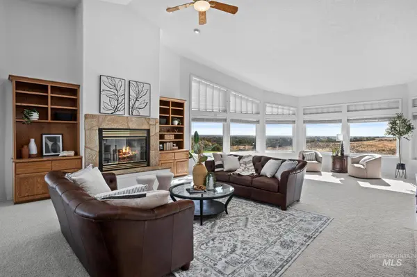 4822 N Smoky Ridge Lane, Eagle, ID 83616