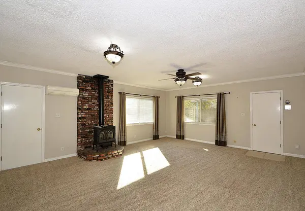 1314 Terry AVE, Clovis, CA 93612