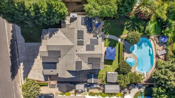 1888 El Paso AVE, Clovis, CA 93611