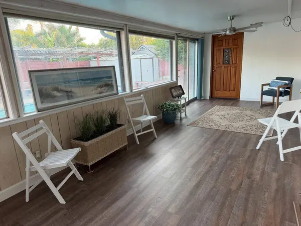 3860 E Rialto, Fresno, CA 93726