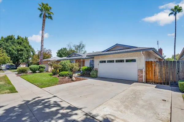 6820 N Laureen AVE, Fresno, CA 93710