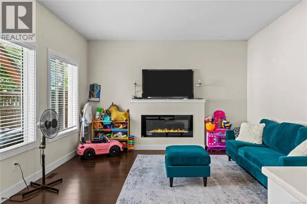2109 13th ST #10, Courtenay, BC V9N0B1