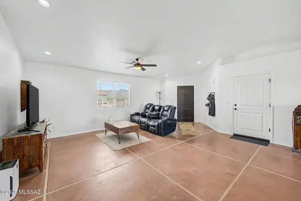 9717 W Calle Anasazi, Tucson, AZ 85735