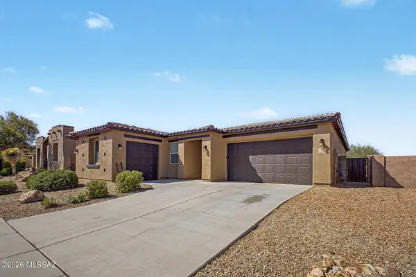 1124 W Golden Meadow Path