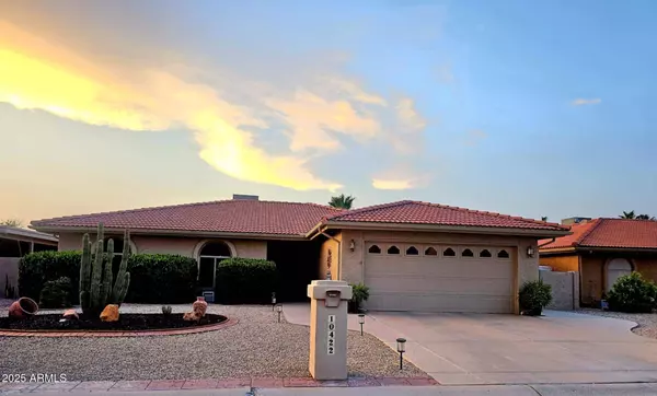10422 E WATFORD Way, Sun Lakes, AZ 85248