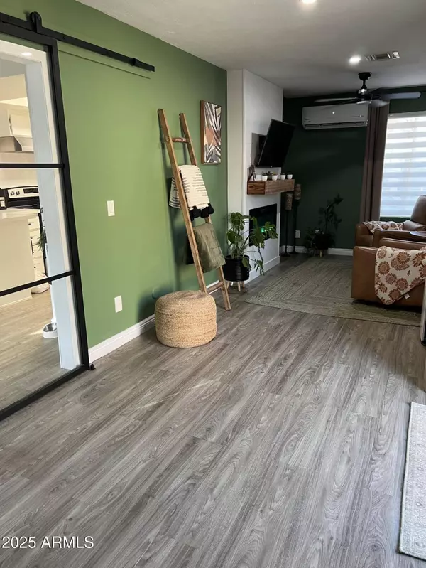 26410 S NEW TOWN Drive, Sun Lakes, AZ 85248