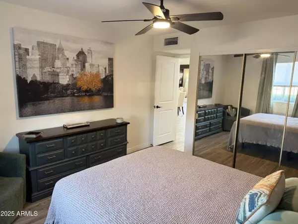 26410 S NEW TOWN Drive, Sun Lakes, AZ 85248