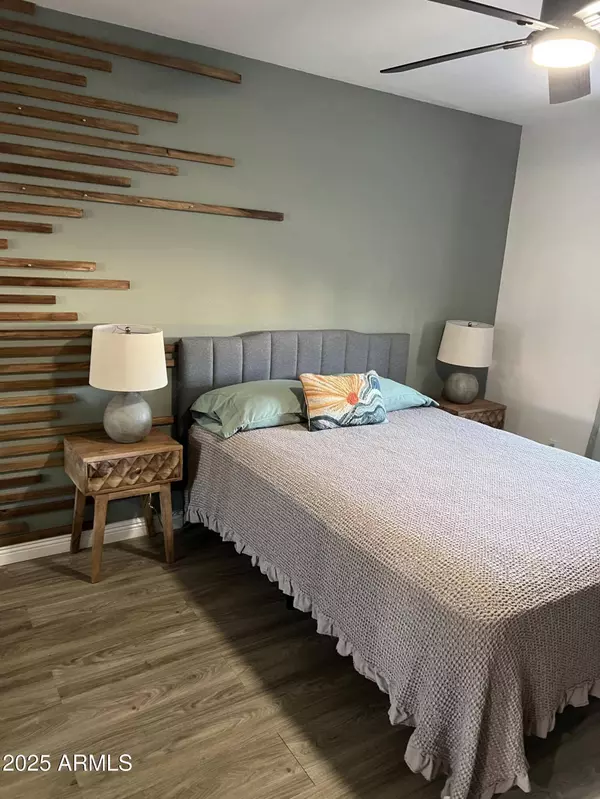 26410 S NEW TOWN Drive, Sun Lakes, AZ 85248