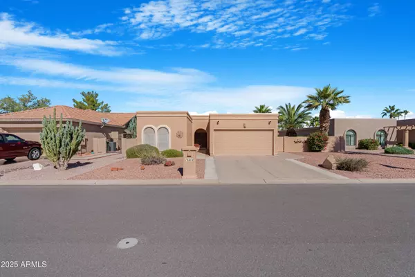 10414 E WATFORD Way, Sun Lakes, AZ 85248