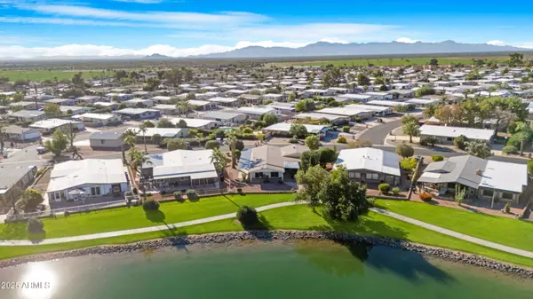 26423 S LAKEVIEW Drive, Sun Lakes, AZ 85248