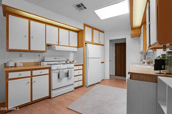 8906 E OLIVE Lane N, Sun Lakes, AZ 85248