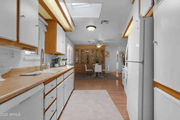 8906 E OLIVE Lane N, Sun Lakes, AZ 85248